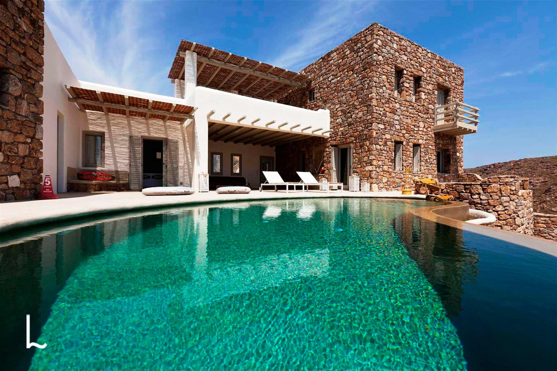 Villa. Греция Крит вилла Версаче. Вилла Rocky Ram. Эллинские виллы. Mykonos Luxury Villas.