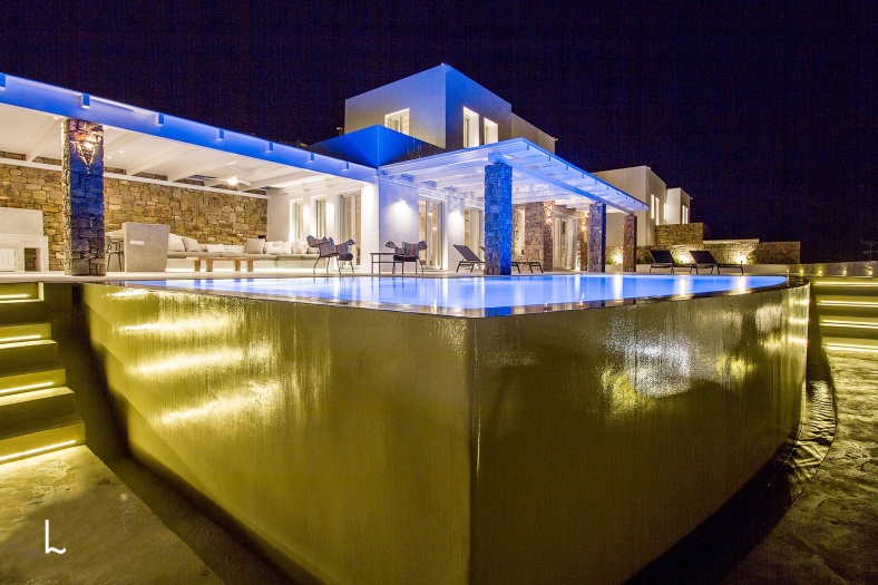 Villa Morfeas for rent & for sale in Mykonos